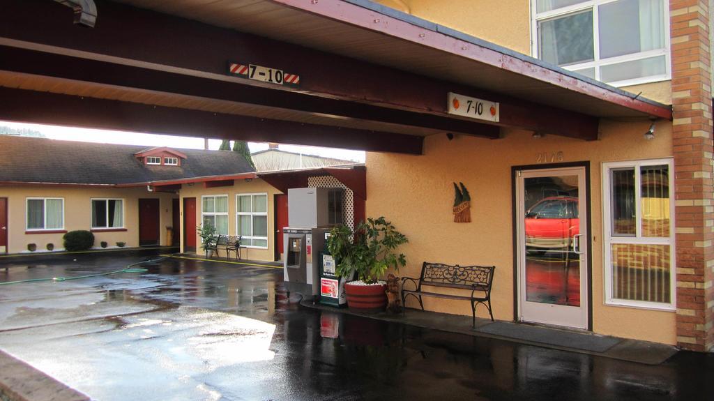 Fir Grove Motel Reedsport Ngoại thất bức ảnh